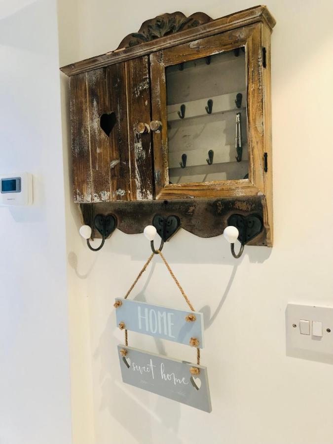 Lavender Den Apartment ลอนดอน ภายนอก รูปภาพ
