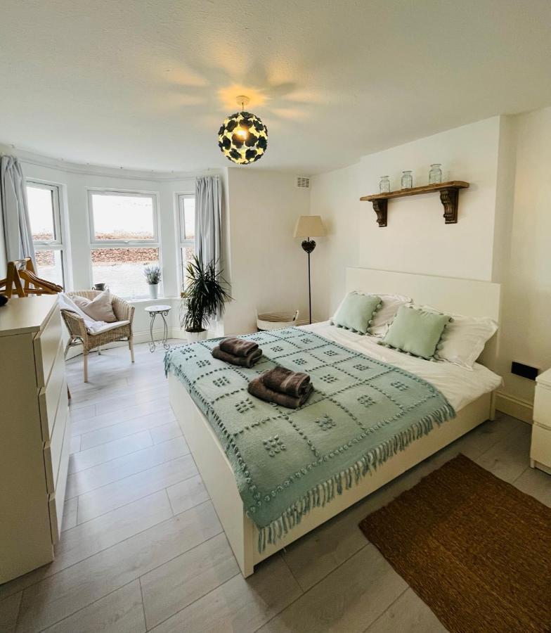 Lavender Den Apartment ลอนดอน ภายนอก รูปภาพ